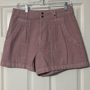 NWT Universal Thread Women's Pleated Hi Rise Casual Shorts